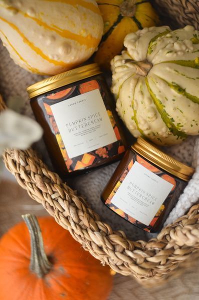 Свічка ароматична PUMPKIN SPICE BUTTERCREAM соєва з гнотиком, що потріскує pumpkin250 фото